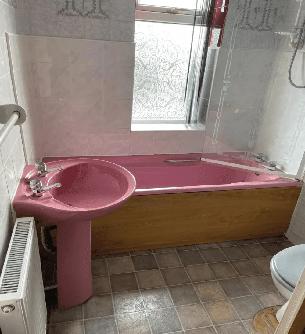 Mrs R, Leeds Before Bathroom