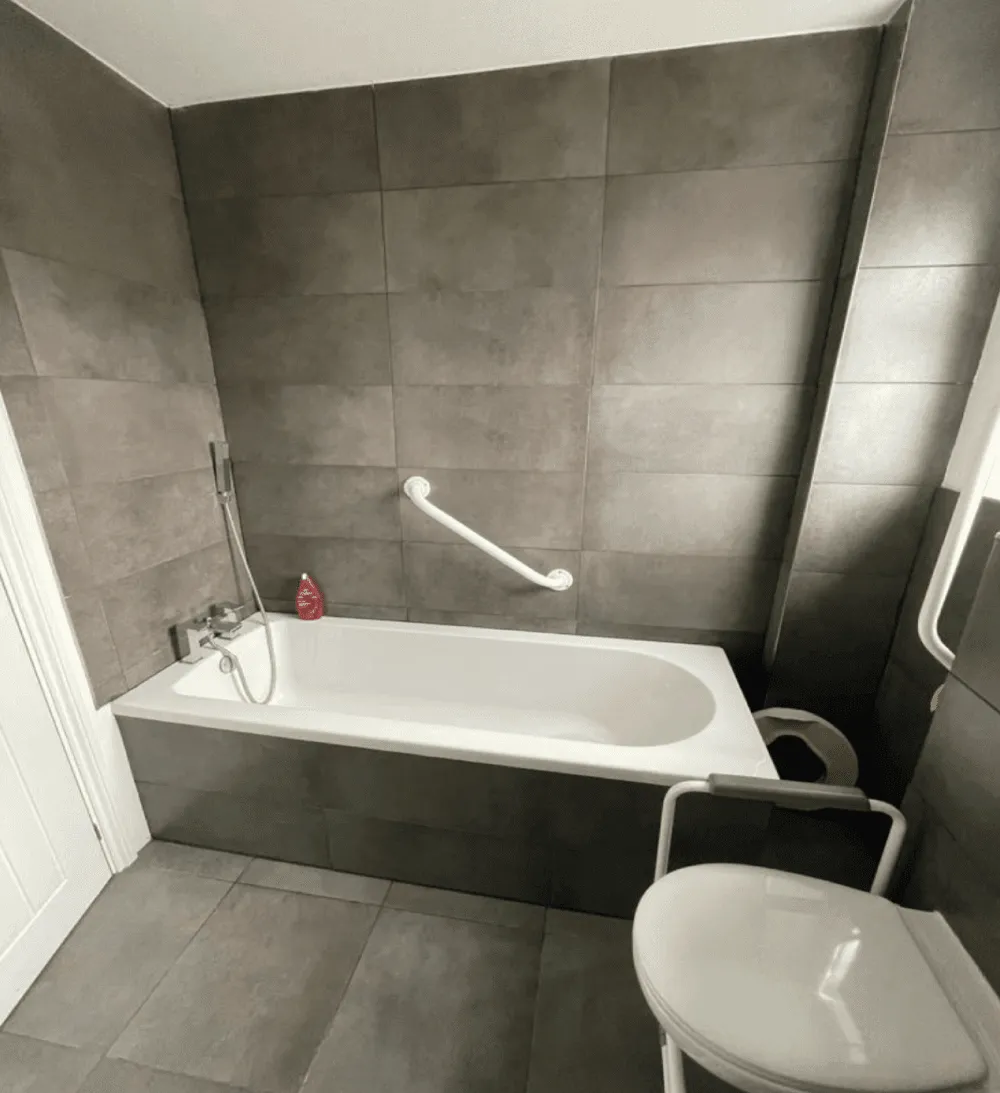 Mrs. J, Greater London Before Bath Room