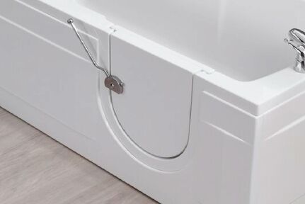 Runcton solid composite door detail