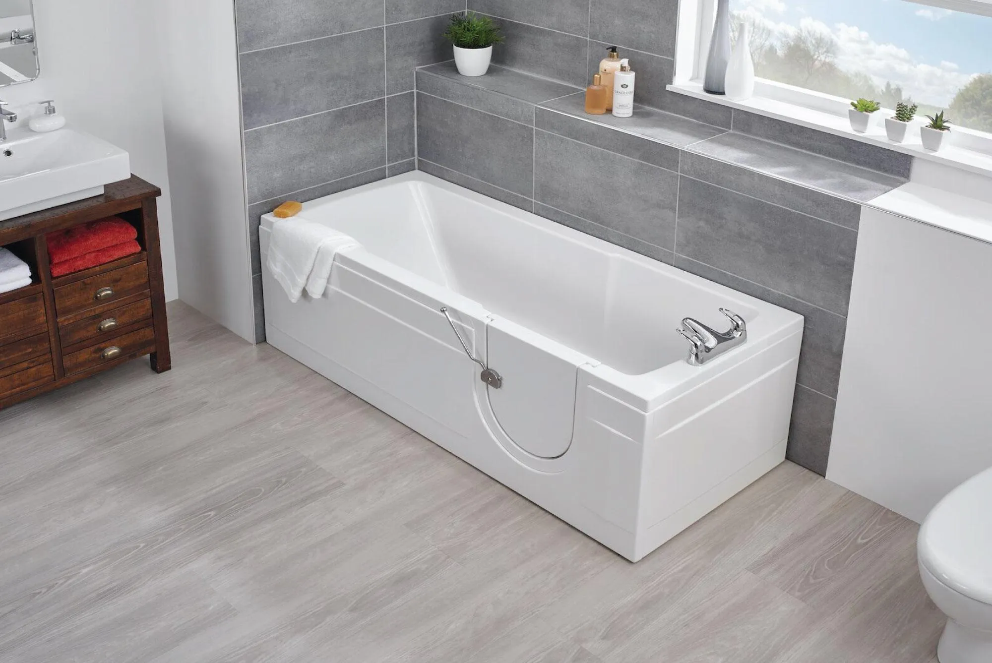 Runcton full-length walk-in bath with exceptionally low threshold entry.