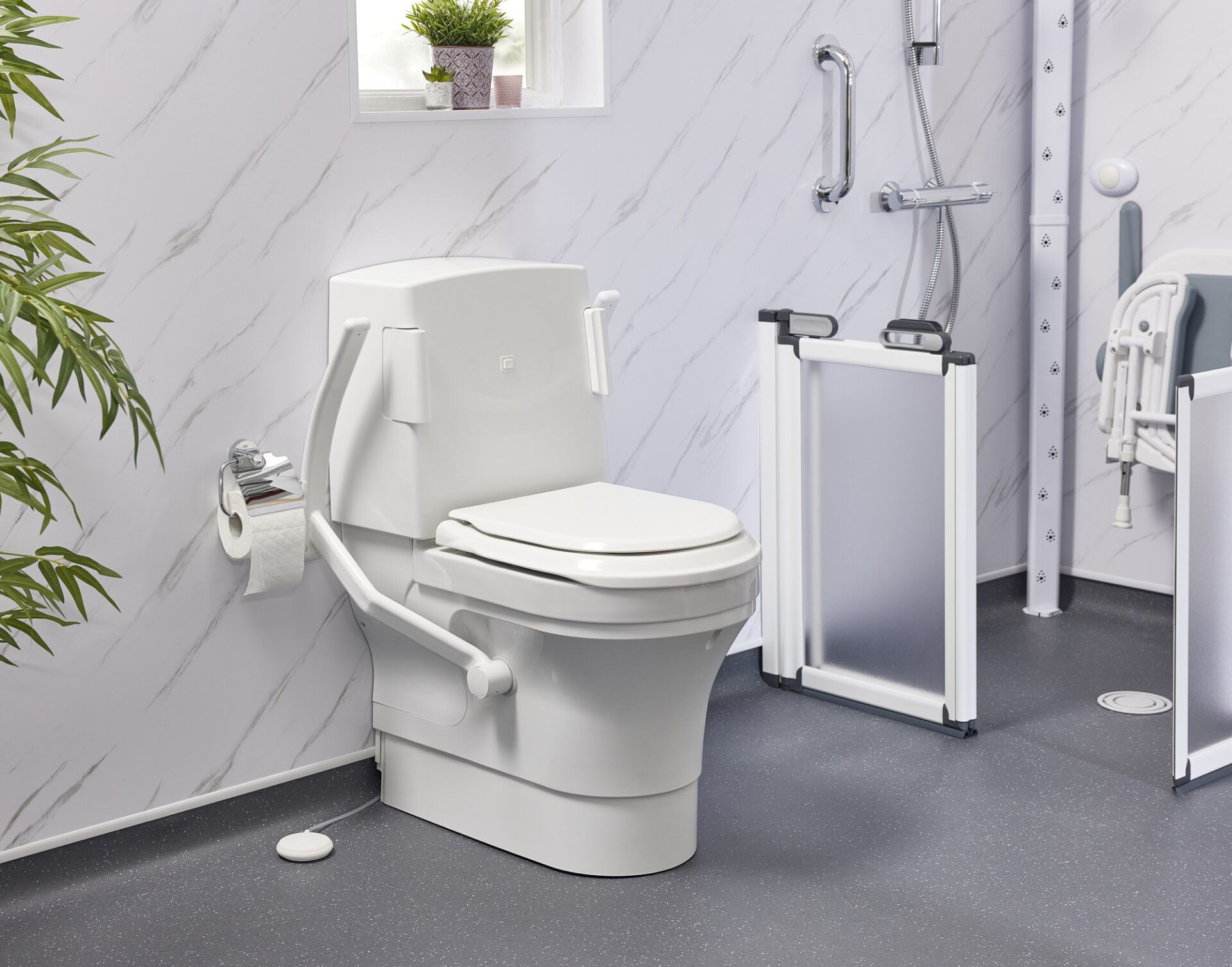 Accessible toilet and washbasin installation by EA Mobility