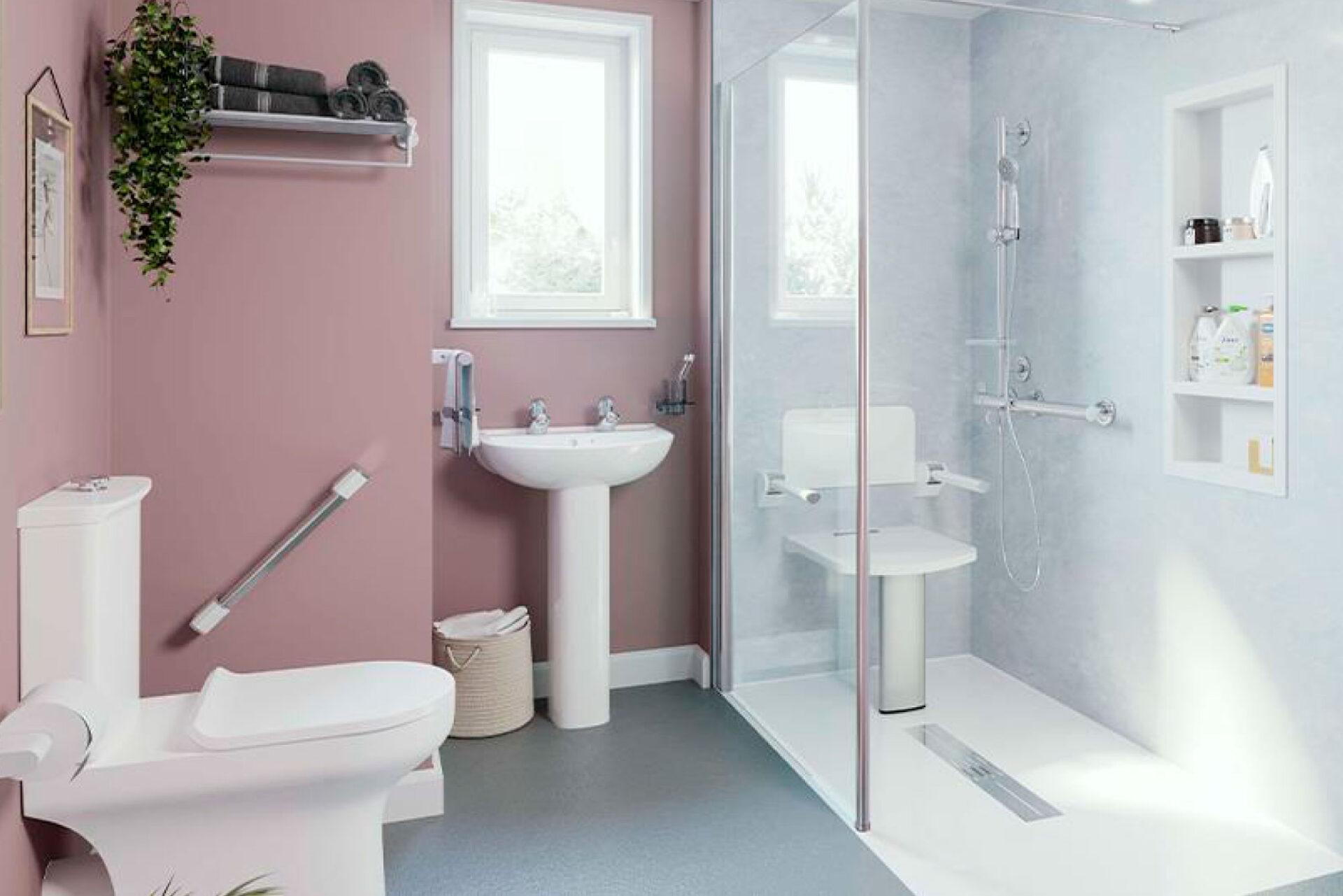Zero-threshold level access shower tray fitted flush with the floor