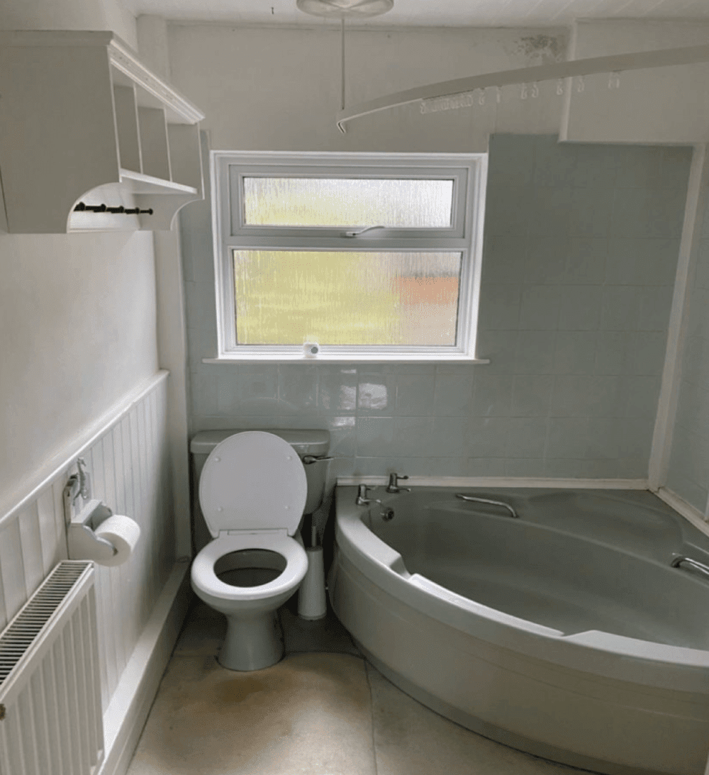 Mr & Mrs O'Neil, Wales Before Bathroom