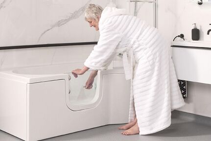 Algarve direct standard bath replacement detail