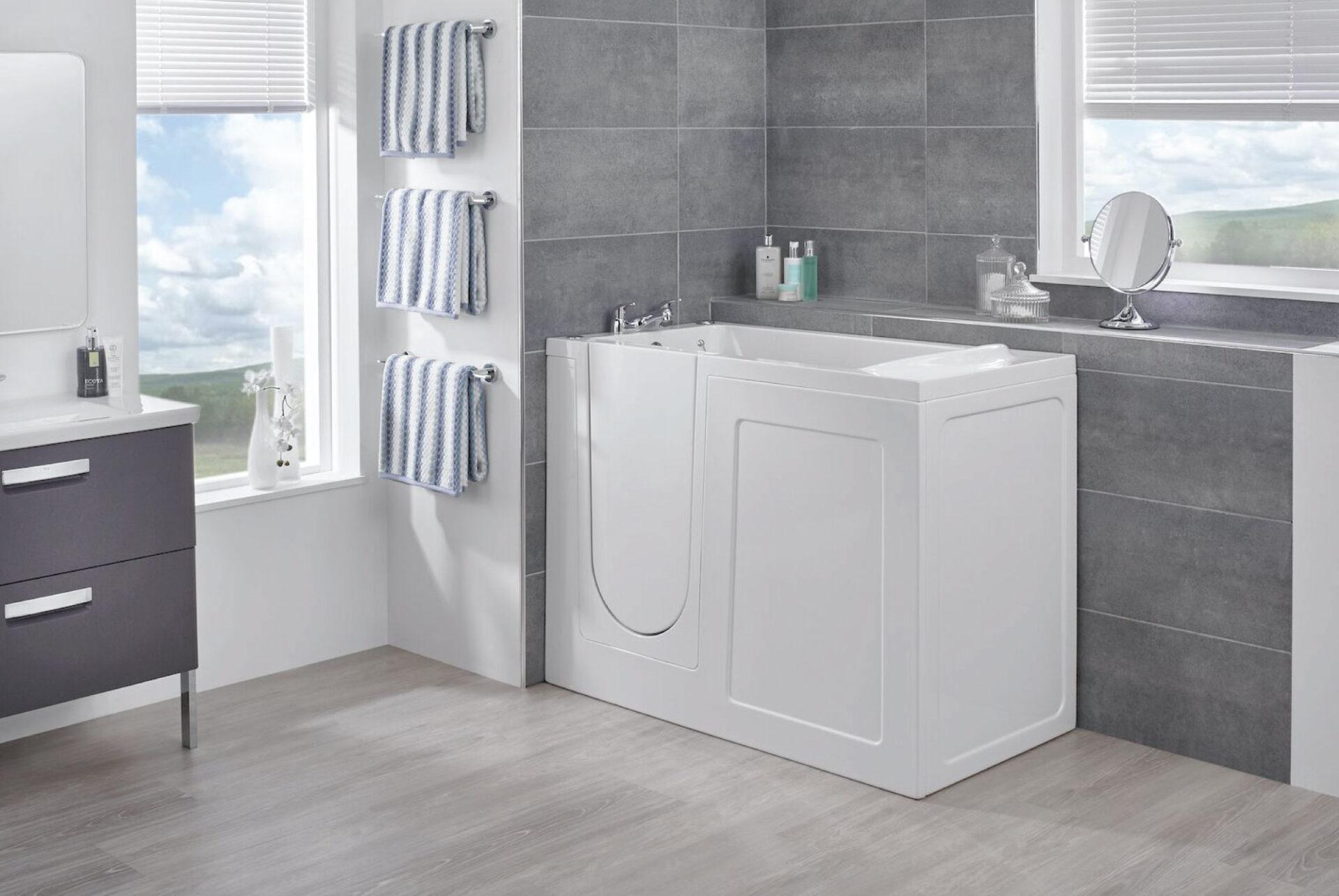 Sandringham walk-in bath with extra-high contoured seat for upright bathing.