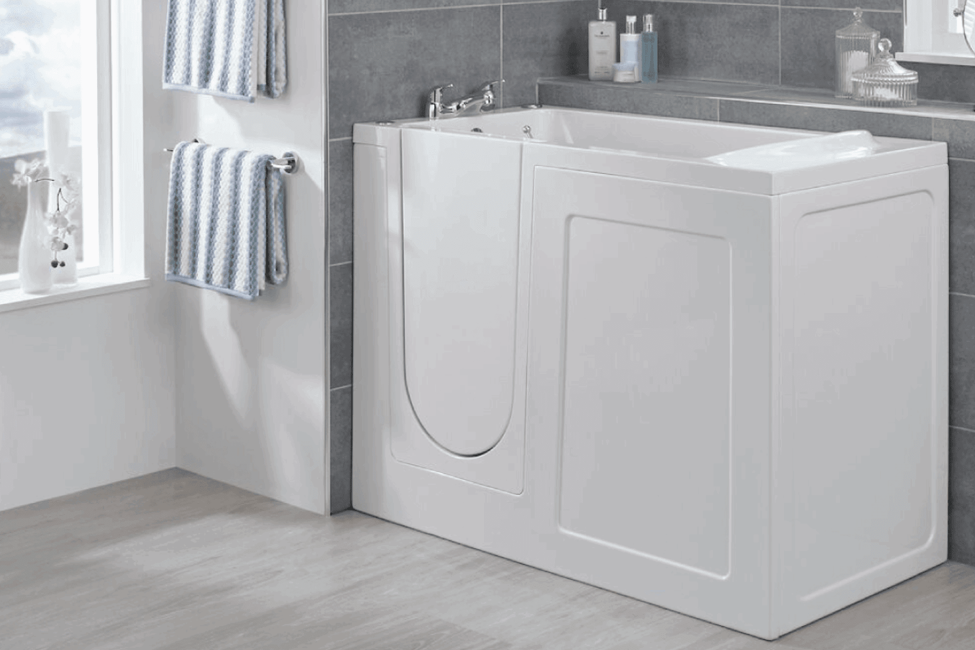 Sandringham upright deep immersion detail