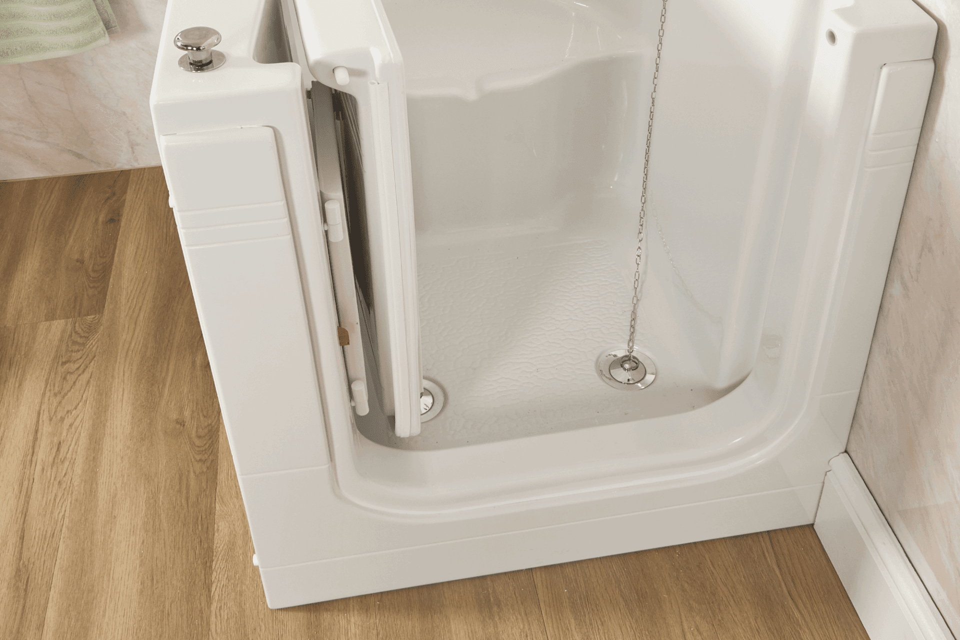 Sevilla compact deep soak immersion detail
