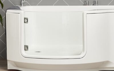 How Does A Bath With Door Work, And What Are Its Benefits?