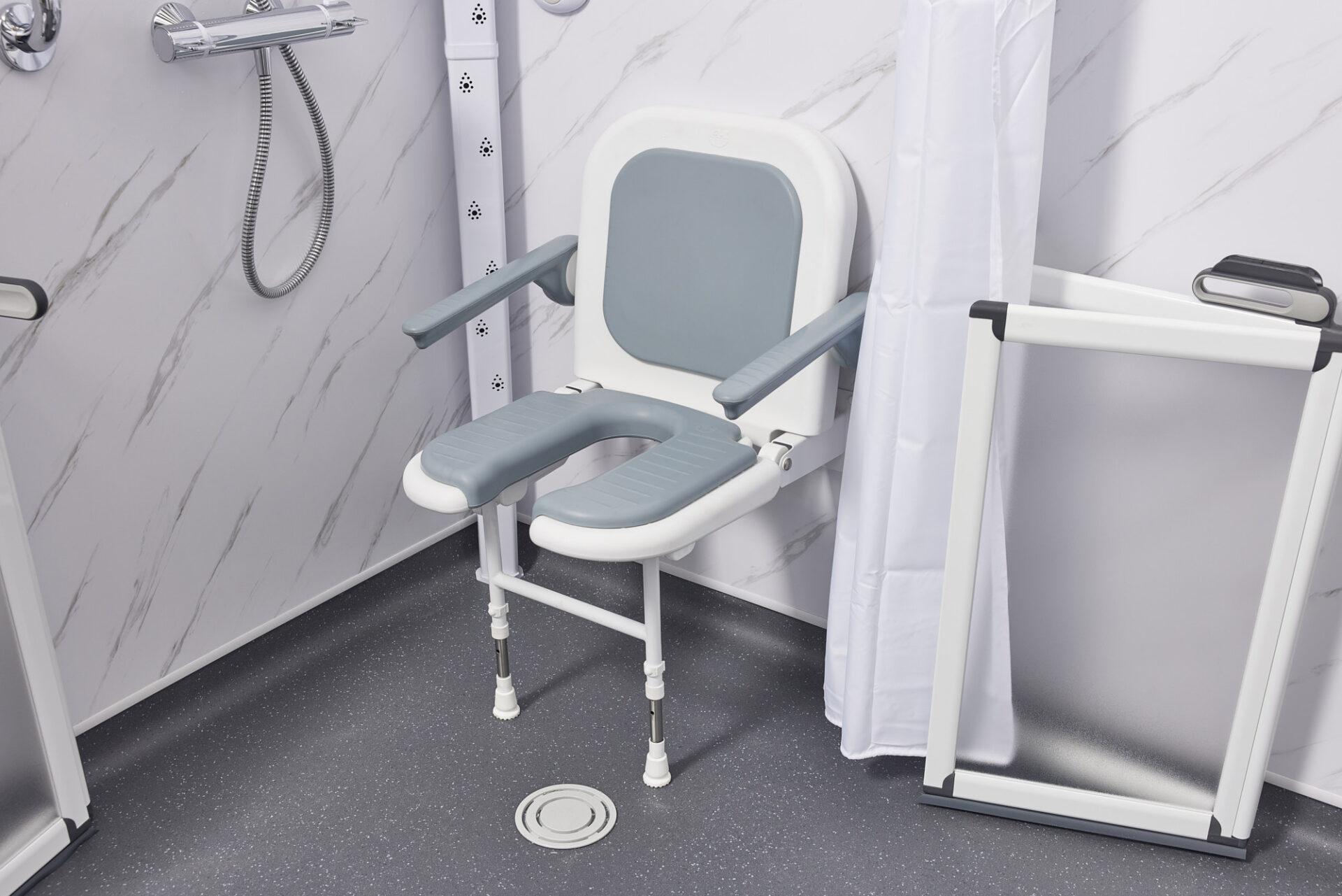 Elder Shower Chairs: Enhancing Seniors' Bathing Independence