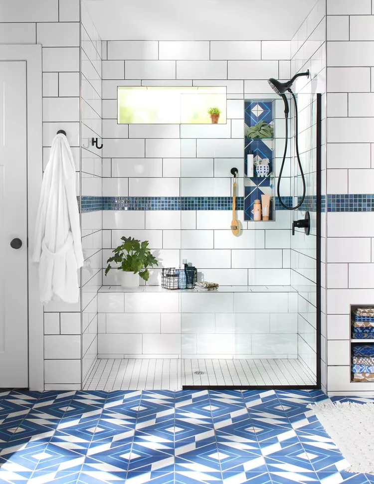 Walk-in Shower Layouts with Creative Tile Use